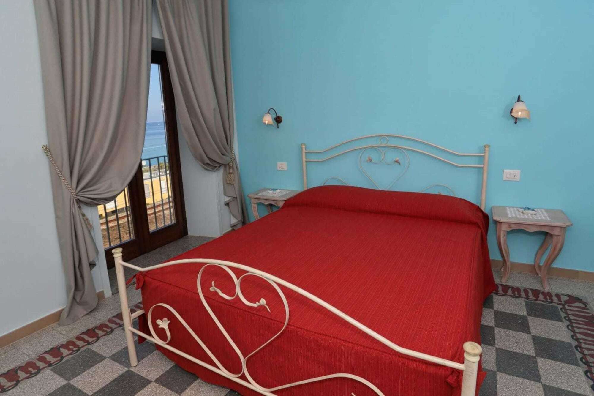 Casale Pettinato Hotel Pizzo Kültér fotó