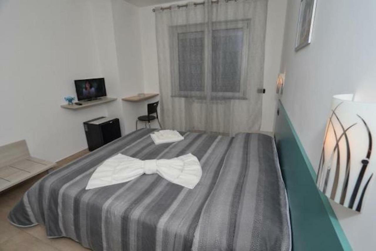 Casale Pettinato Hotel Pizzo Kültér fotó
